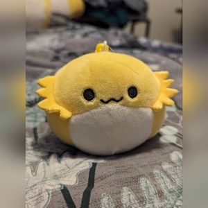 Bertwin Bearded Dragon Squishmallow clip